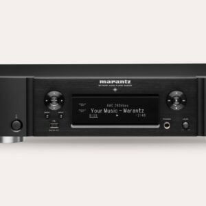 Marantz es una marca reconocida por su excelencia en la fabricación de equipos de audio de alta fidelidad, incluyendo amplificadores, receptores y sistemas de sonido. Sus productos, como el amplificador integrado Marantz PM7000N, combinan tecnología avanzada y diseño elegante para ofrecer un sonido excepcionalmente claro y potente. Marantz utiliza componentes de alta calidad y técnicas innovadoras para asegurar que cada detalle de la música se reproduzca con precisión, satisfaciendo tanto a audiófilos exigentes como a profesionales del audio.