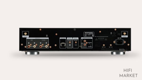 Marantz es una marca reconocida por su excelencia en la fabricación de equipos de audio de alta fidelidad, incluyendo amplificadores, receptores y sistemas de sonido. Sus productos, como el amplificador integrado Marantz PM7000N, combinan tecnología avanzada y diseño elegante para ofrecer un sonido excepcionalmente claro y potente. Marantz utiliza componentes de alta calidad y técnicas innovadoras para asegurar que cada detalle de la música se reproduzca con precisión, satisfaciendo tanto a audiófilos exigentes como a profesionales del audio.